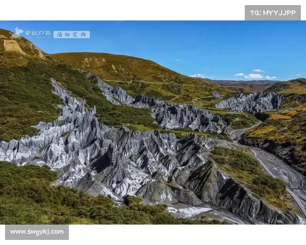 烈焰深处的冒险之旅探寻火焰之地的秘境与挑战 烈焰深处的冒险之旅探寻火焰之地的秘境与挑战