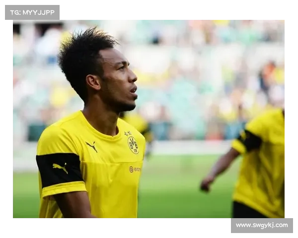 奥巴梅扬为何放弃法国队选择为加蓬效力的背后原因分析