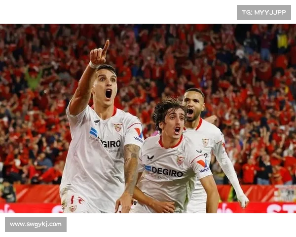 塞维利亚足球俱乐部欧联杯历史辉煌成就与多次夺冠之路